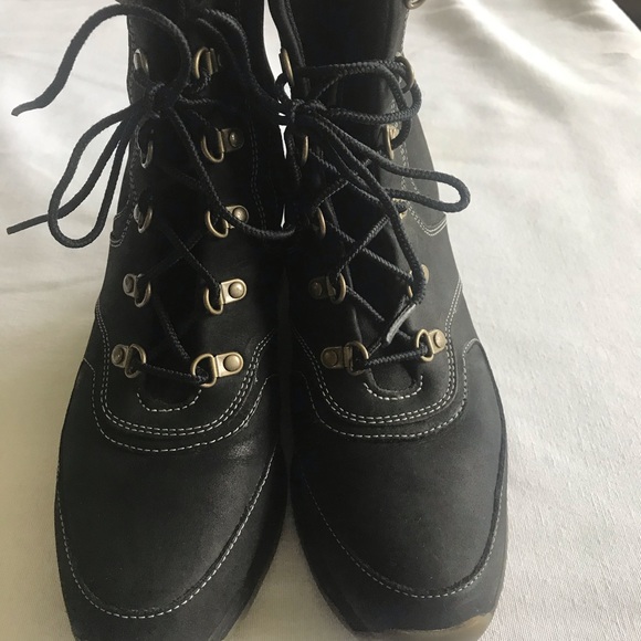 Timberland Shoes - Timberland boots 7.5
